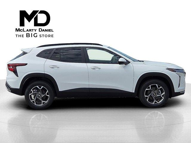 new 2025 Chevrolet Trax car, priced at $23,485
