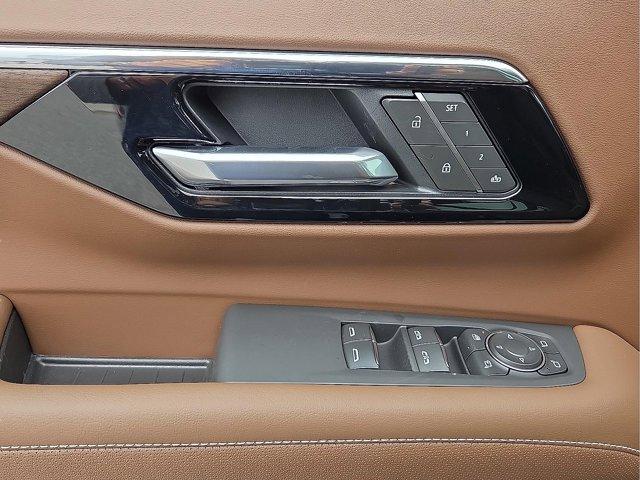 new 2025 Chevrolet Suburban car, priced at $93,630