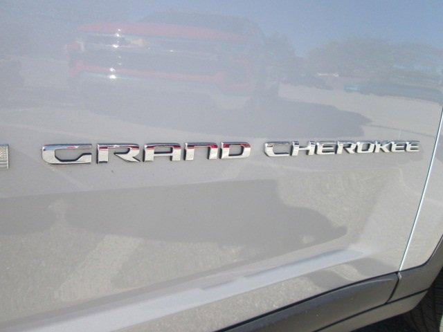 used 2022 Jeep Grand Cherokee car, priced at $29,500