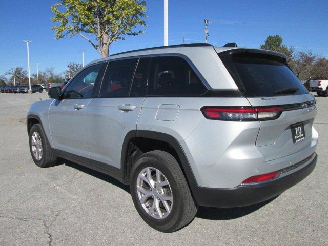 used 2022 Jeep Grand Cherokee car, priced at $29,500