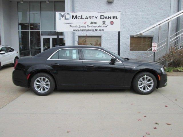 used 2023 Chrysler 300 car, priced at $31,000