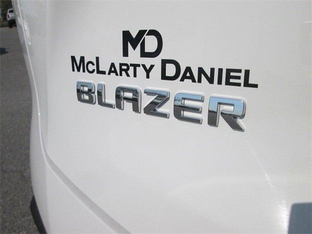 new 2025 Chevrolet Blazer car, priced at $30,788
