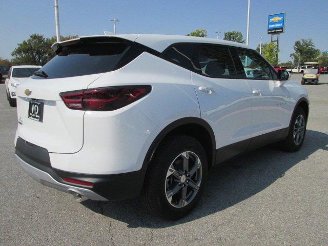 new 2025 Chevrolet Blazer car, priced at $29,788