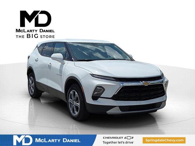 new 2025 Chevrolet Blazer car, priced at $31,500