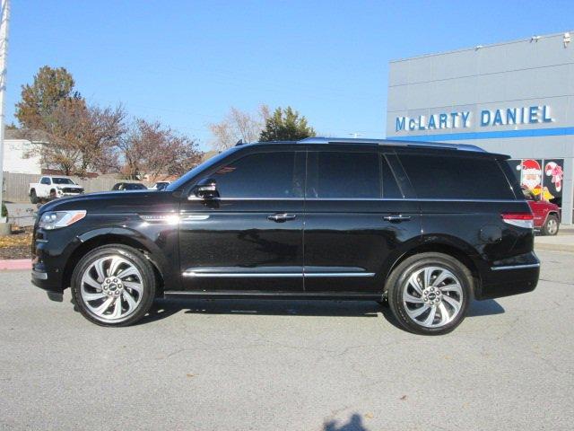 used 2022 Lincoln Navigator car, priced at $52,000