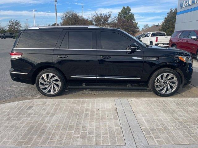 used 2022 Lincoln Navigator car, priced at $54,000