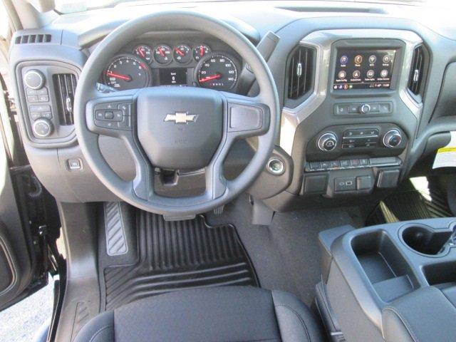 new 2025 Chevrolet Silverado 1500 car, priced at $39,500