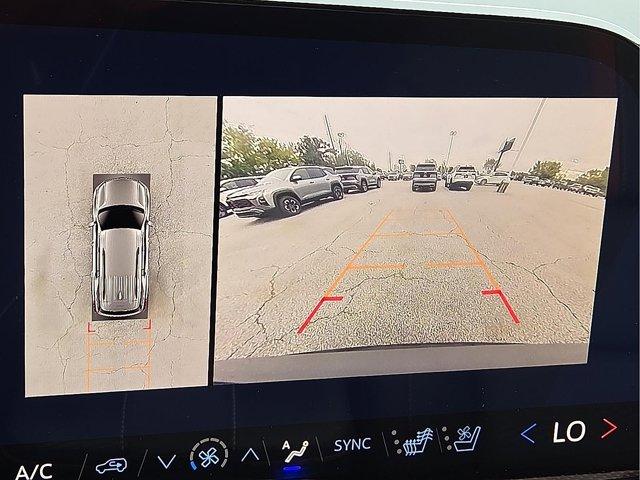 new 2026 Chevrolet Traverse car, priced at $55,168