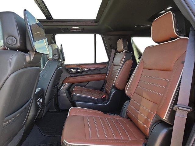 used 2023 GMC Yukon car, priced at $60,000