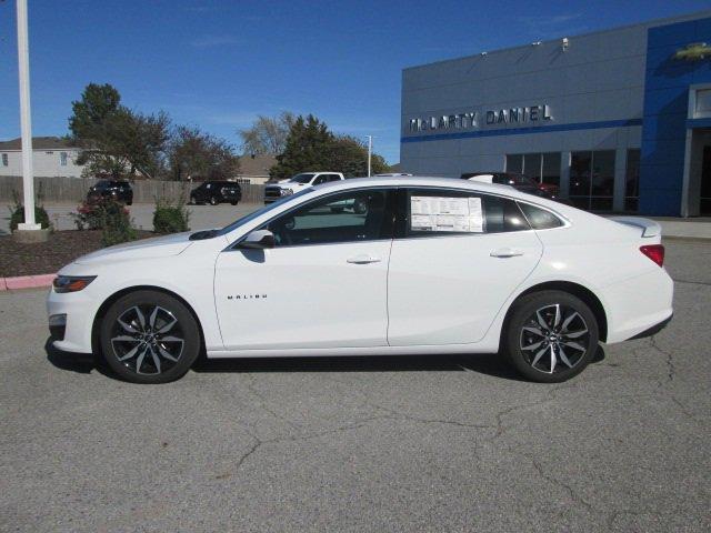 new 2025 Chevrolet Malibu car, priced at $28,495