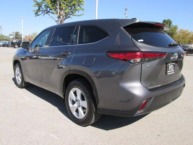 used 2023 Toyota Highlander car, priced at $36,421