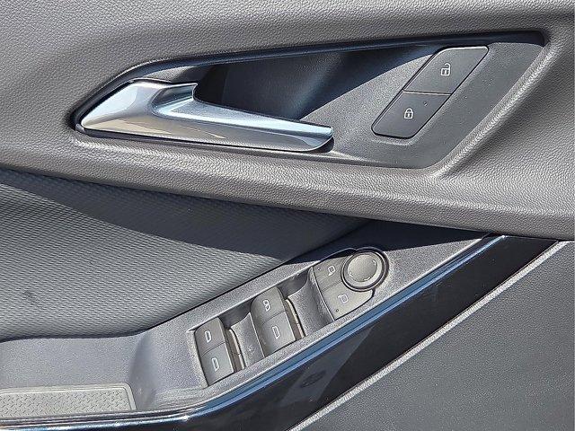 new 2026 Chevrolet Equinox car, priced at $32,590