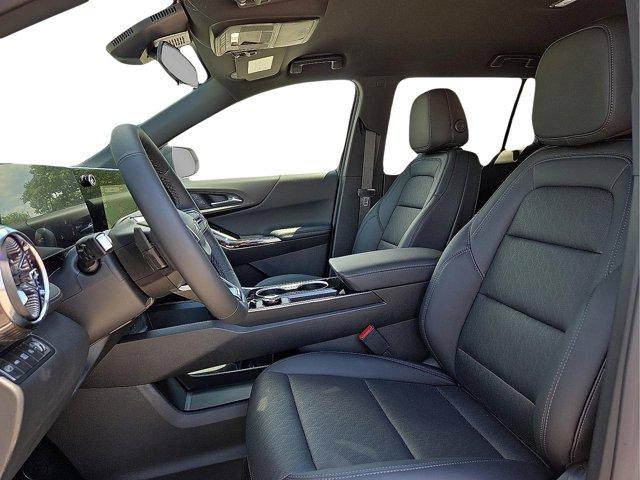 new 2026 Chevrolet Equinox car, priced at $32,590