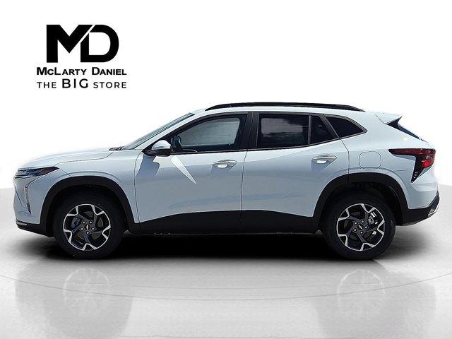 new 2025 Chevrolet Trax car, priced at $24,284