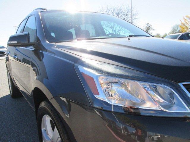 used 2017 Chevrolet Traverse car, priced at $15,249