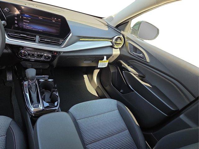 new 2025 Chevrolet Trax car, priced at $22,690