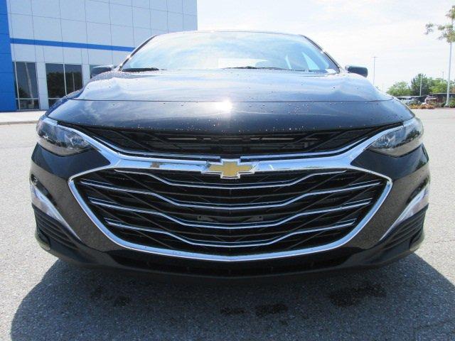 new 2025 Chevrolet Malibu car, priced at $24,000