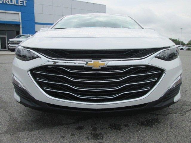 new 2025 Chevrolet Malibu car, priced at $24,900