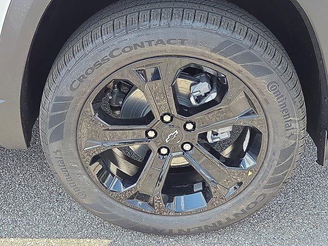 new 2026 Chevrolet Equinox car, priced at $30,090