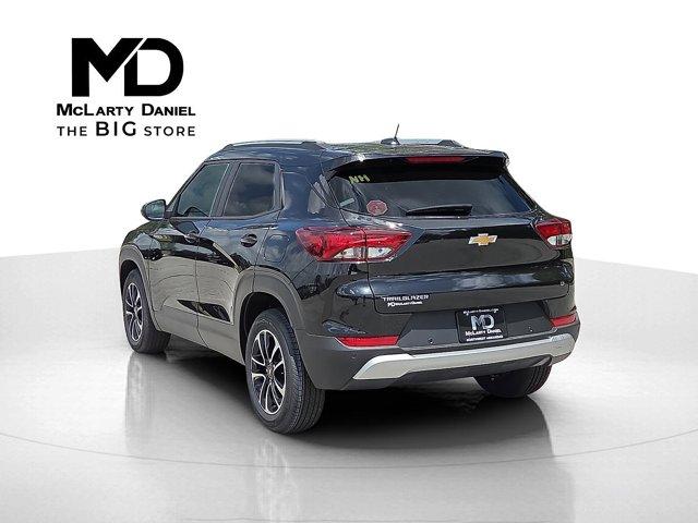 new 2025 Chevrolet TrailBlazer car, priced at $25,801