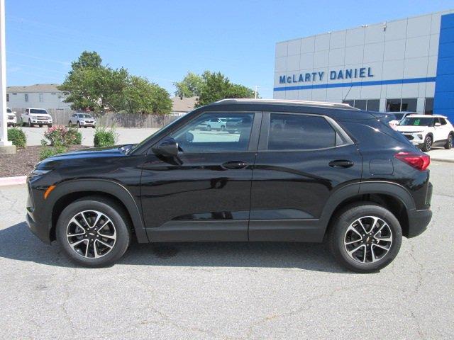 new 2025 Chevrolet TrailBlazer car, priced at $25,530