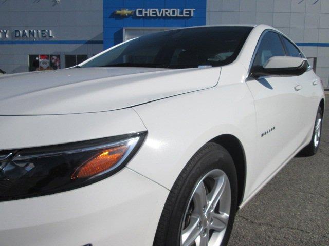 used 2022 Chevrolet Malibu car, priced at $19,154