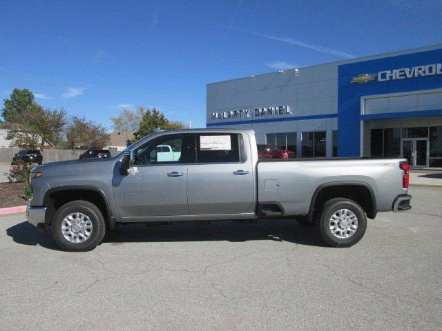 new 2025 Chevrolet Silverado 3500 car, priced at $77,600