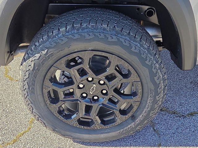 new 2026 Chevrolet Colorado car, priced at $37,995