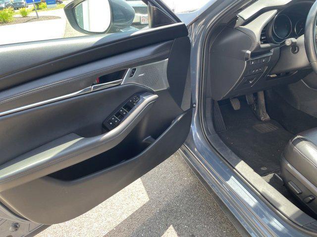 used 2021 Mazda Mazda3 car, priced at $20,733