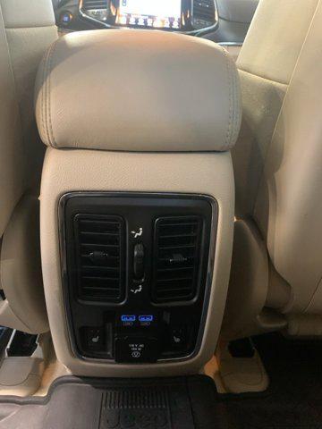 used 2021 Jeep Grand Cherokee car, priced at $25,995