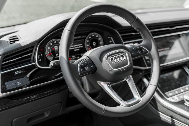 new 2025 Audi Q7 car, priced at $77,695