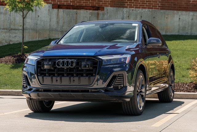 new 2025 Audi Q7 car, priced at $77,695