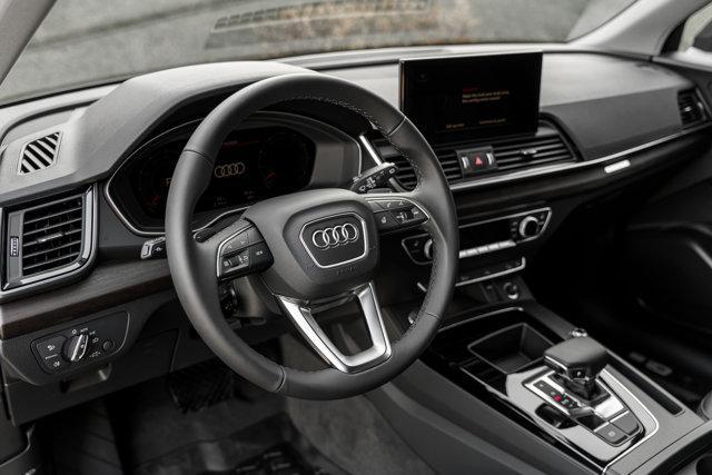 new 2025 Audi Q5 car, priced at $50,250