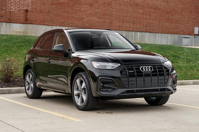 new 2025 Audi Q5 car, priced at $53,530