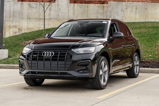 new 2025 Audi Q5 car, priced at $53,530