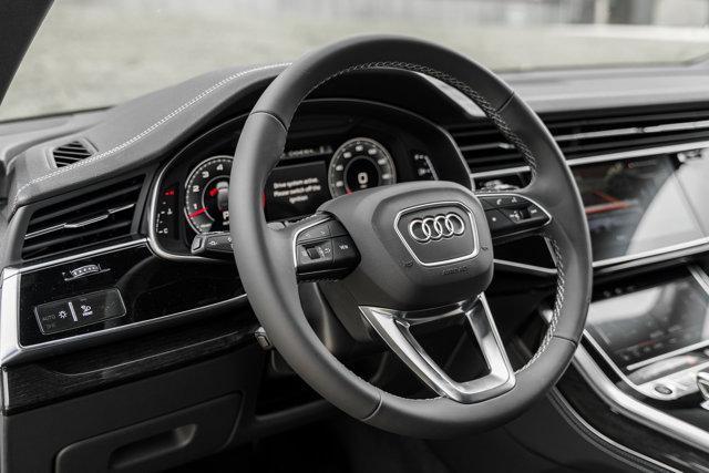 new 2025 Audi Q7 car, priced at $76,440