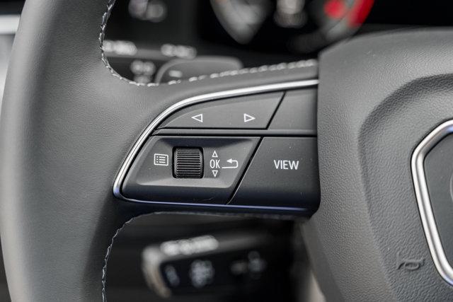 new 2025 Audi Q7 car, priced at $76,440