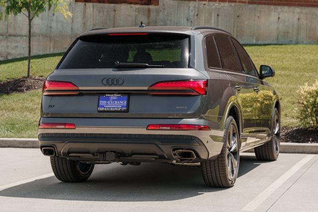 new 2025 Audi Q7 car, priced at $77,750