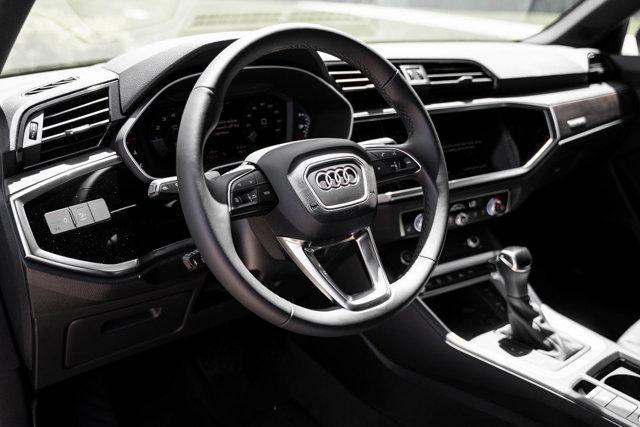 new 2024 Audi Q3 car