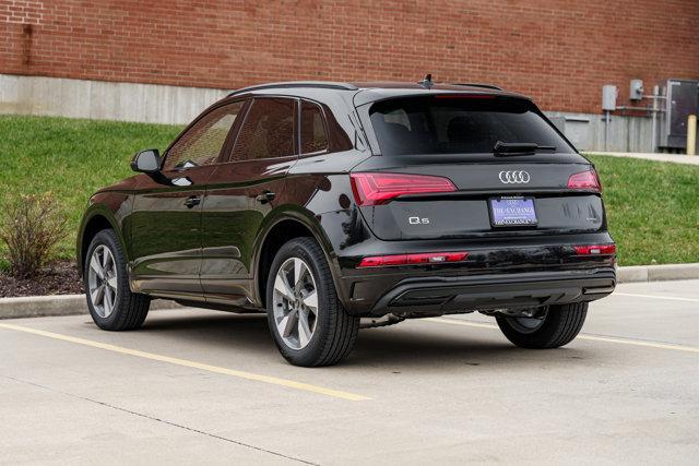 new 2025 Audi Q5 car, priced at $49,925