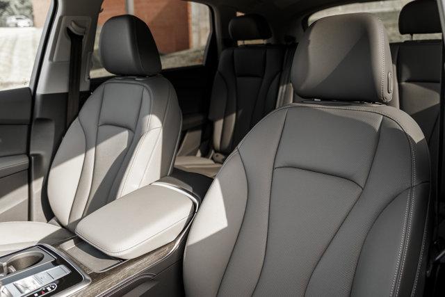 new 2025 Audi Q7 car, priced at $73,663