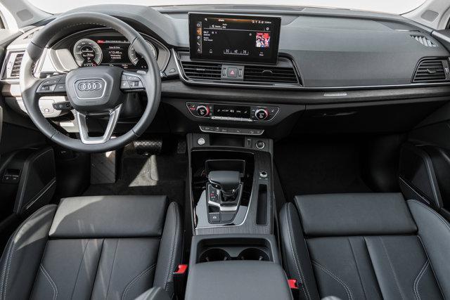 new 2025 Audi Q5 car, priced at $65,825