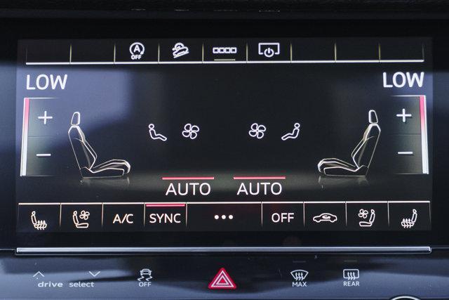 new 2025 Audi Q7 car, priced at $71,336