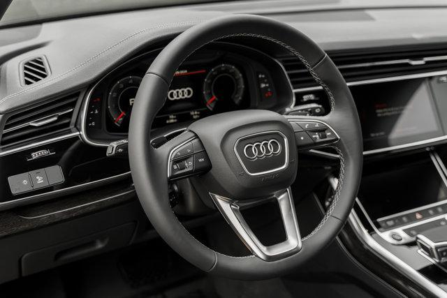 new 2025 Audi Q7 car, priced at $65,730