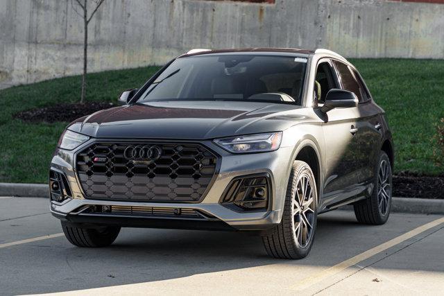 new 2025 Audi SQ5 car, priced at $70,140