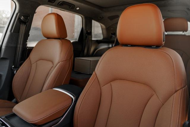 new 2025 Audi Q7 car, priced at $95,415