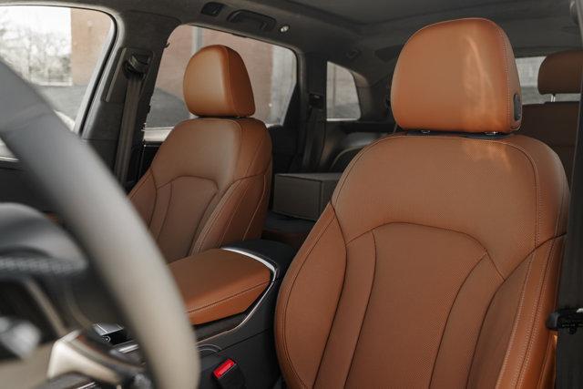 new 2025 Audi Q7 car, priced at $95,415