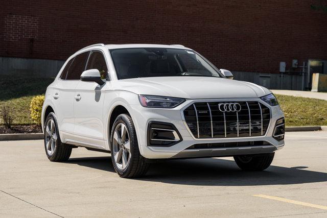 used 2024 Audi Q5 car, priced at $41,700