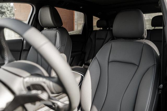 new 2025 Audi Q7 car, priced at $73,296