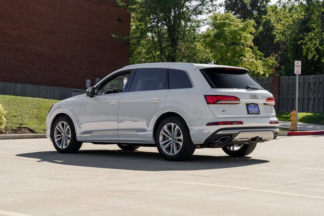 new 2025 Audi Q7 car, priced at $81,745